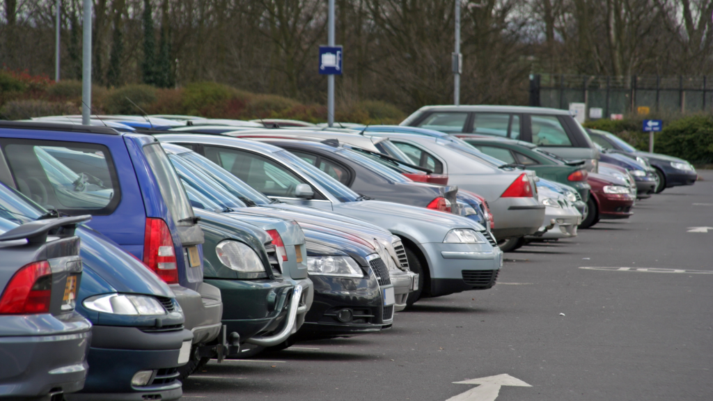 A Quick Guide To UK Car Parking For The First Time
